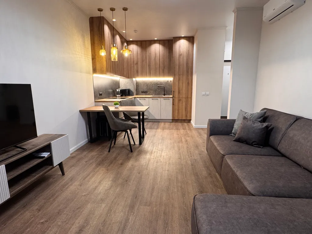 Новые стильные апарты в центре, ЖК Бизнес-класса в центральном парке