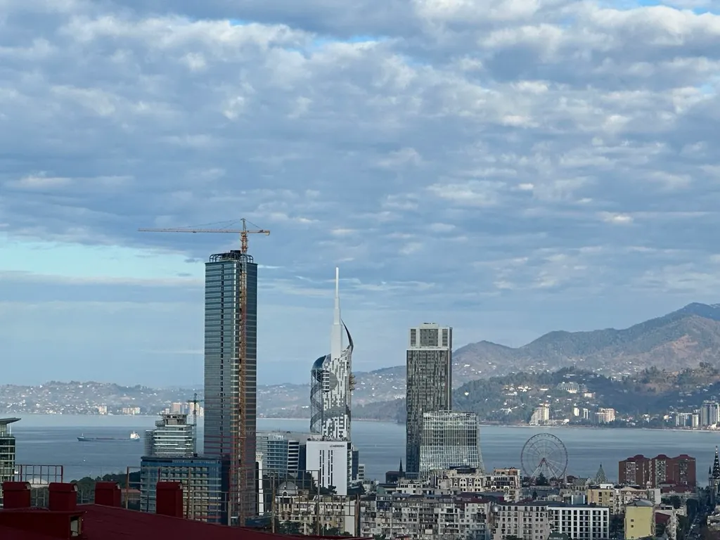 Квартира Апартаменты с видом на первой линии моря в Апарт-отеле — Батуми