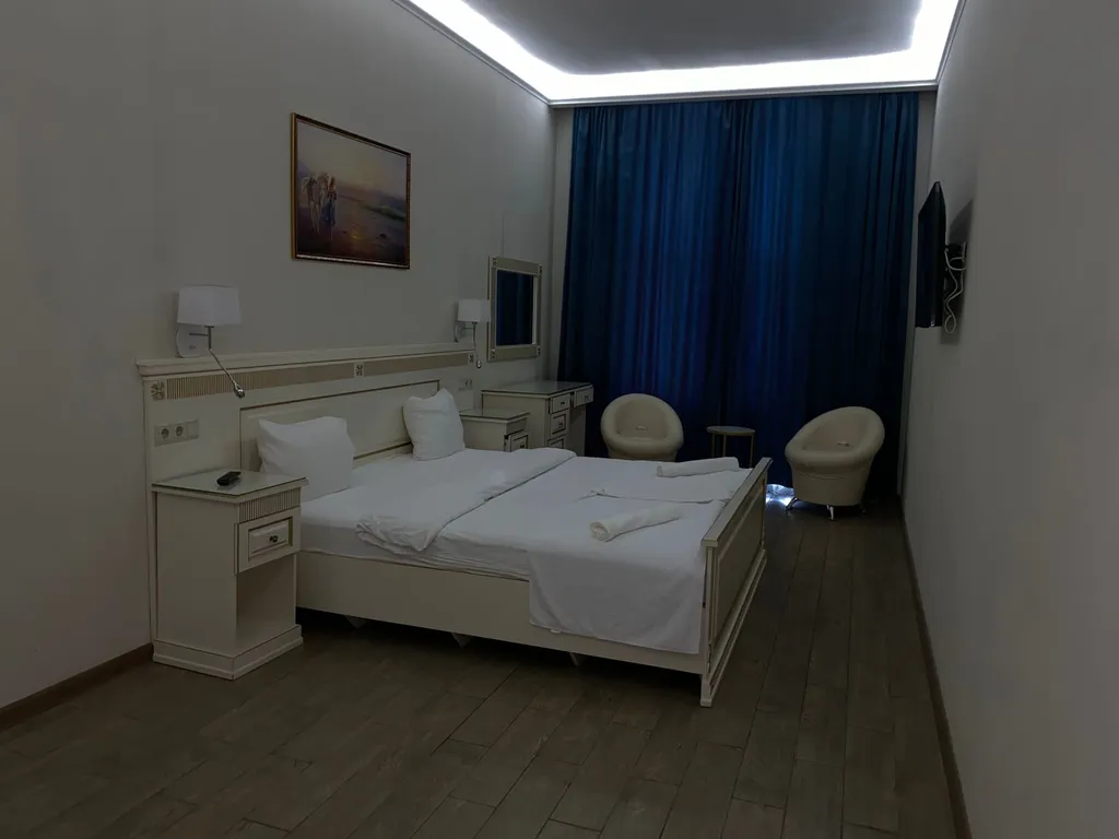 Полулюкс с кроватью размера king-size