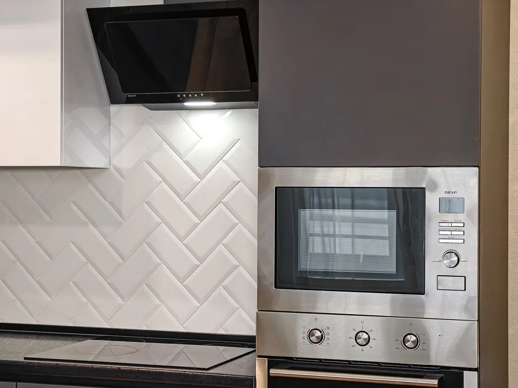 Двухкомнатная студия с шикарным видом на реку Михайловской набережной