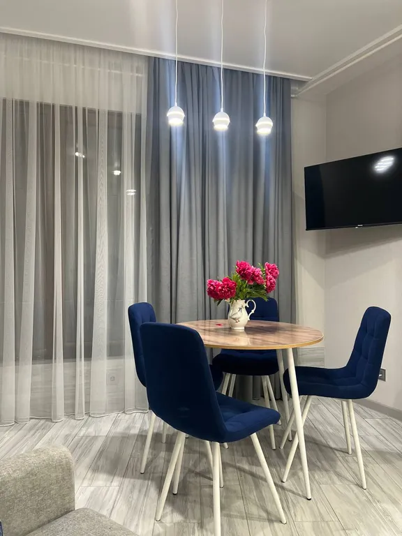 Солнечная и просторная квартира евро-двушка в центре Ялты — аренда посуточно в Ялта