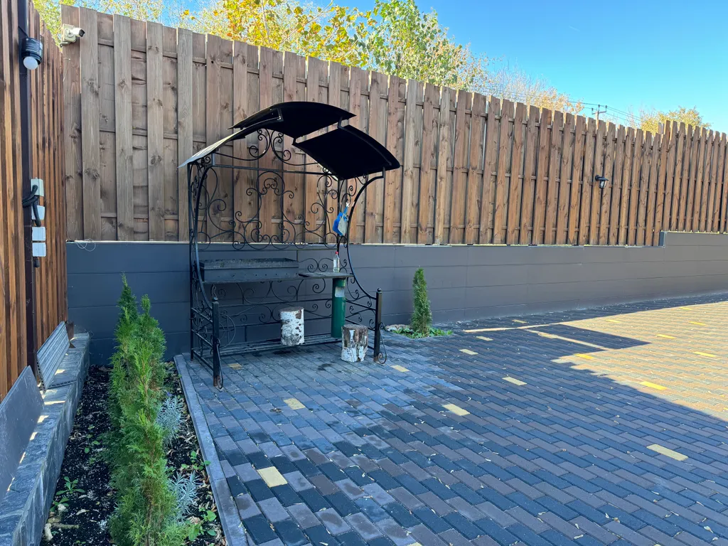 Уютный загородный дом с баней на берёзовых дровах