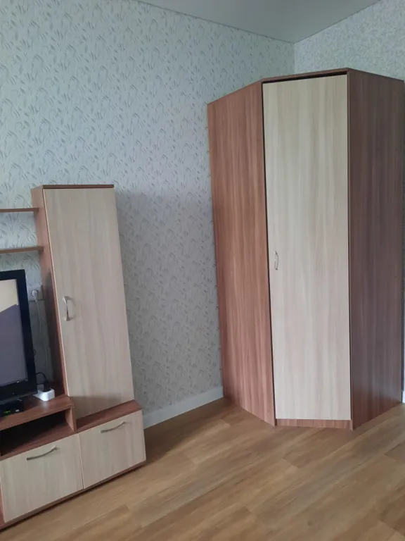 Рядом тц оазис плаза окружная больница, смотровая поликлиника