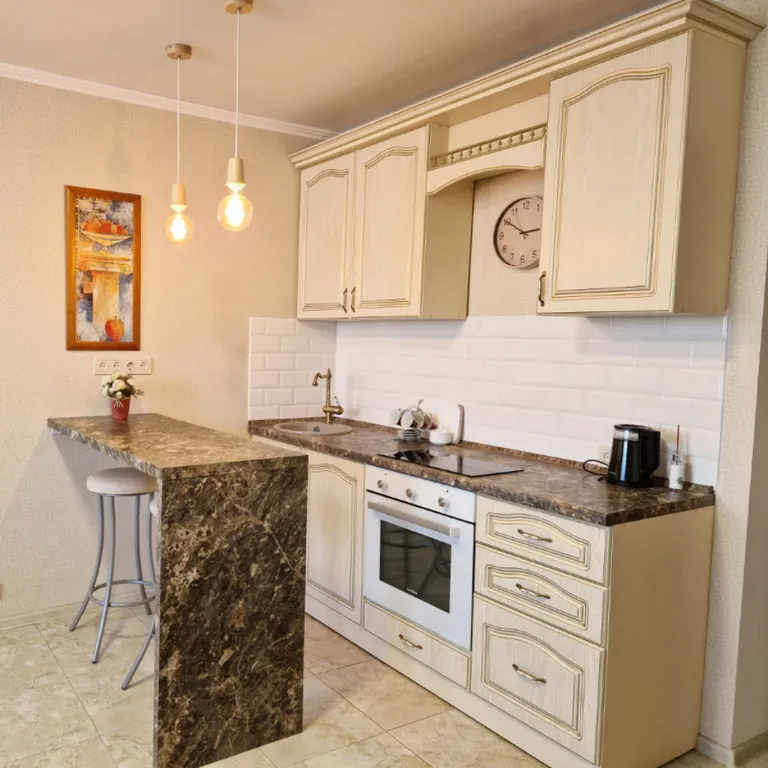 Уютная квартира со свежим ремонтом — аренда посуточно в Оренбург