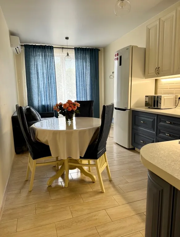 Квартира Квартира в стиле Прованс с видом на горы — Геленджик