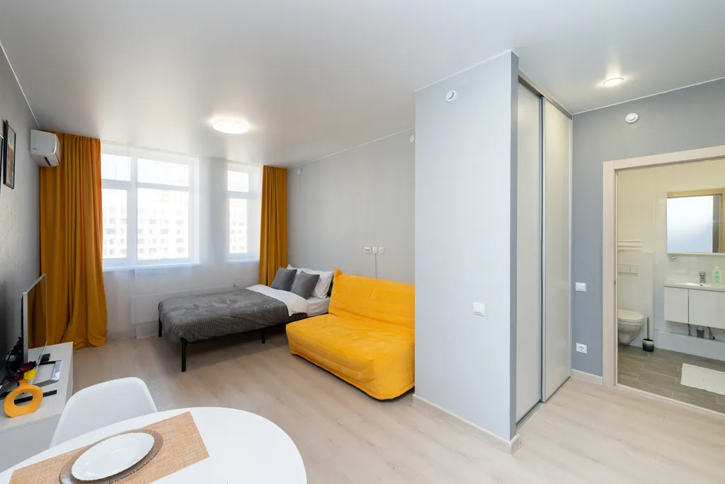Квартира Квартира Студия горчица apartamia в звездном городке рядом с тюмень сити-молл — Тюмень