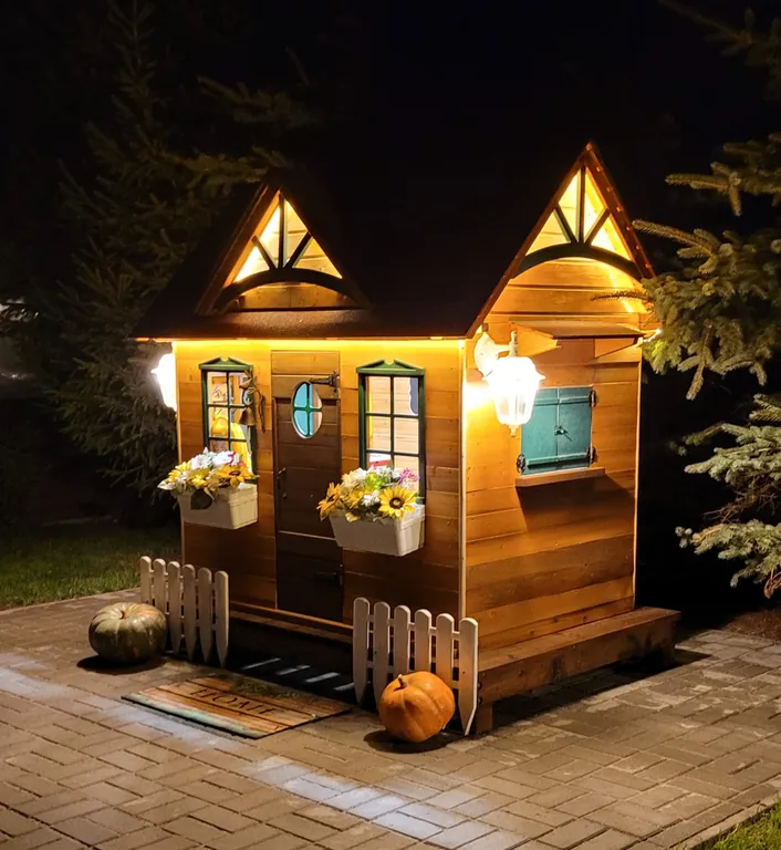 Вилла Морская - уютный дом с бассейном на берегу Балтийского моря