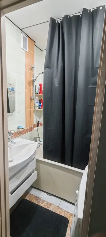 Трёхкомнатная квартира рядом с университетом продовольствия