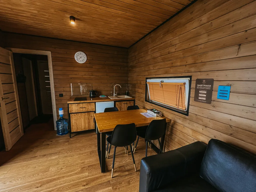 Коттедж Плавучий дом Лосось — аренда посуточно в Токсово