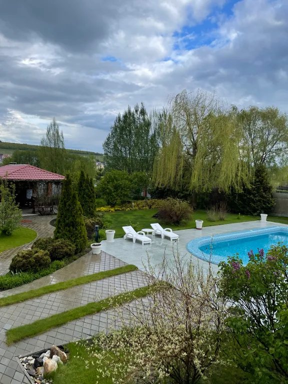 Дом бревенчатый