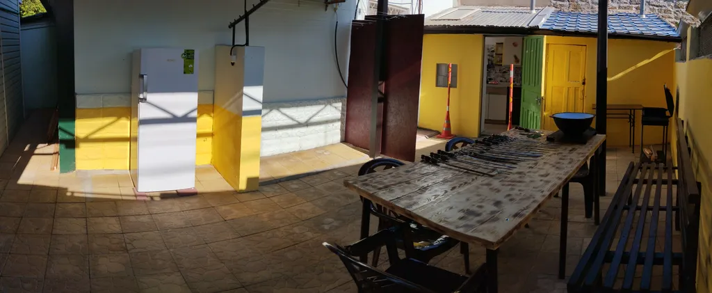 Дом у моря и парка фрунзе