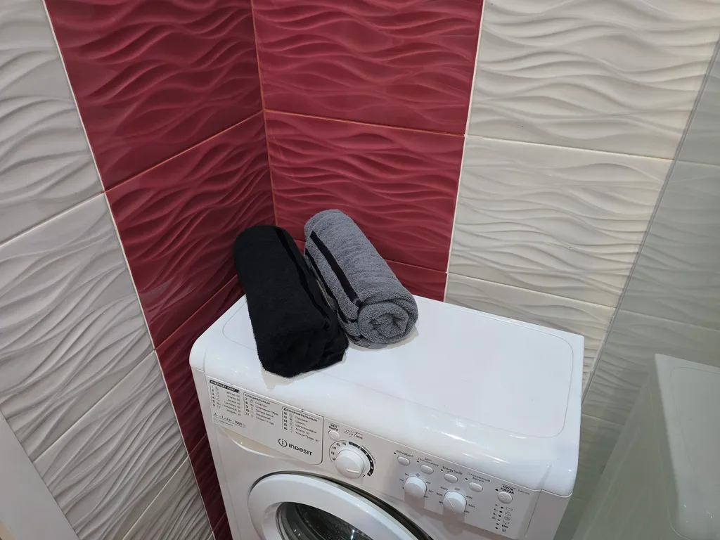 Современная студия возле ТРЦ Аура