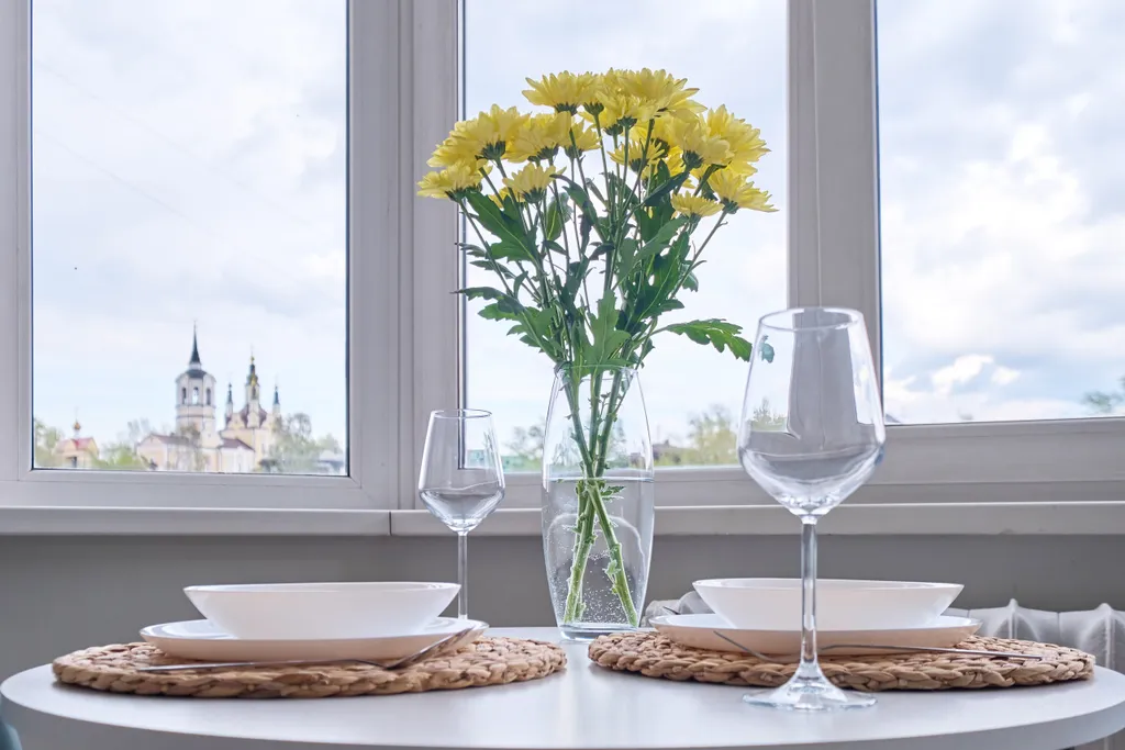 Студия на Розы Люксембург, 19  (дом без лифта)