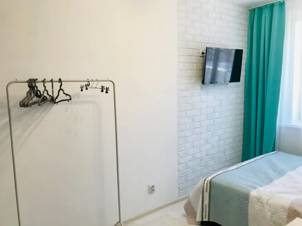 Современная студия Бирюза на площади Маркса