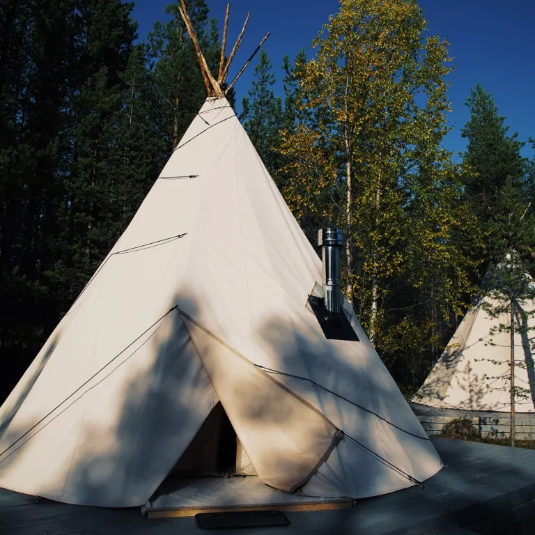 Чум с односпальными кроватями