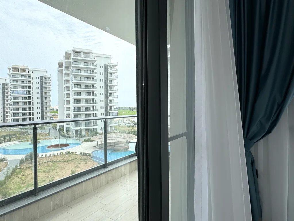 Просторные апартаменты на берегу моря