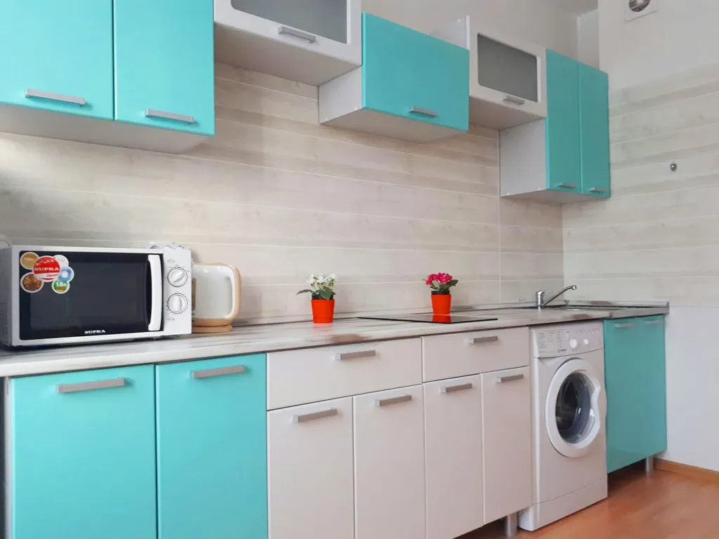 Светлая квартира в районе южного автовокзала