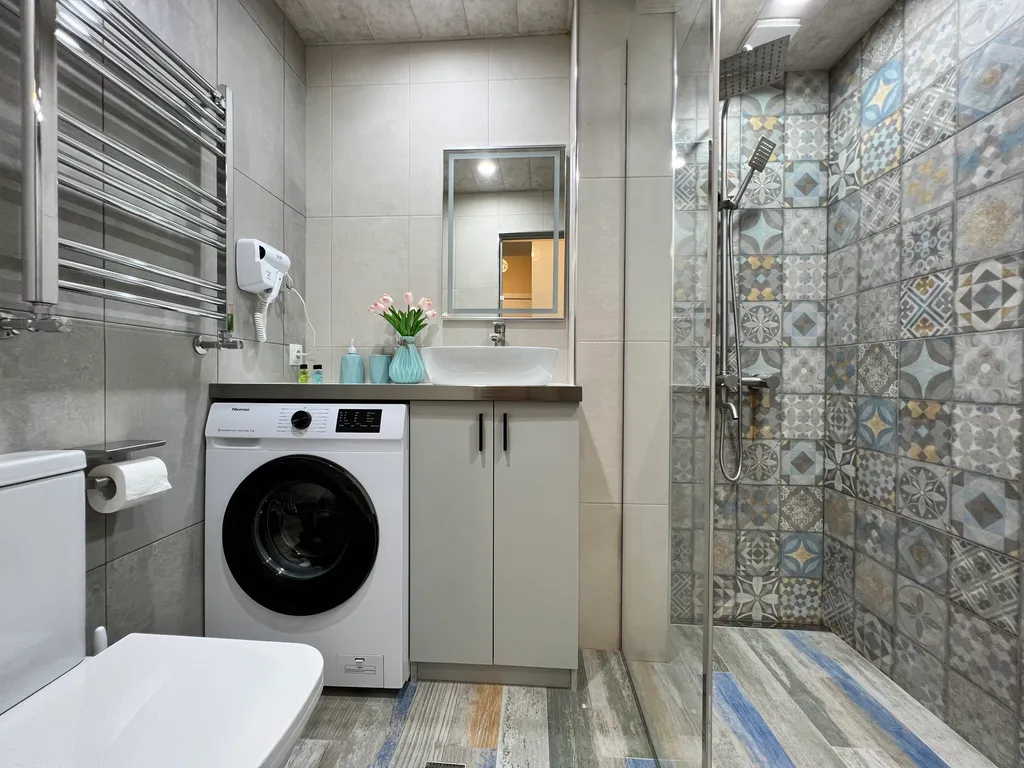 Stylish Apt 2 in City Center