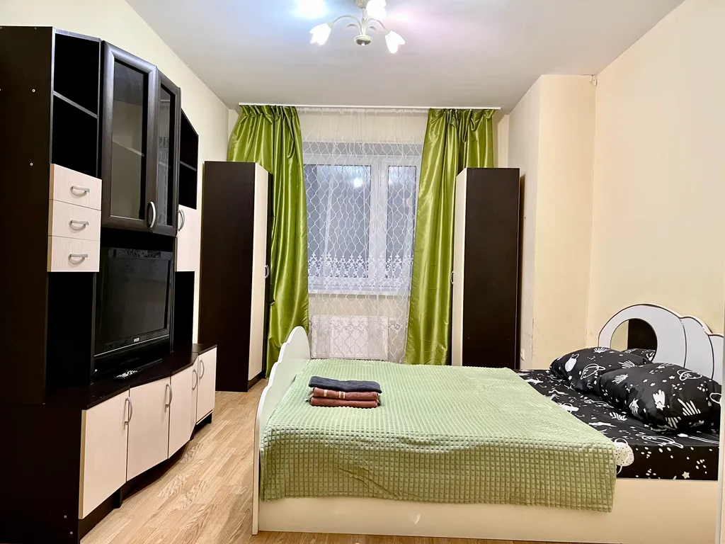 Уютная квартира рядом с ТРК Ультра, Кировский район