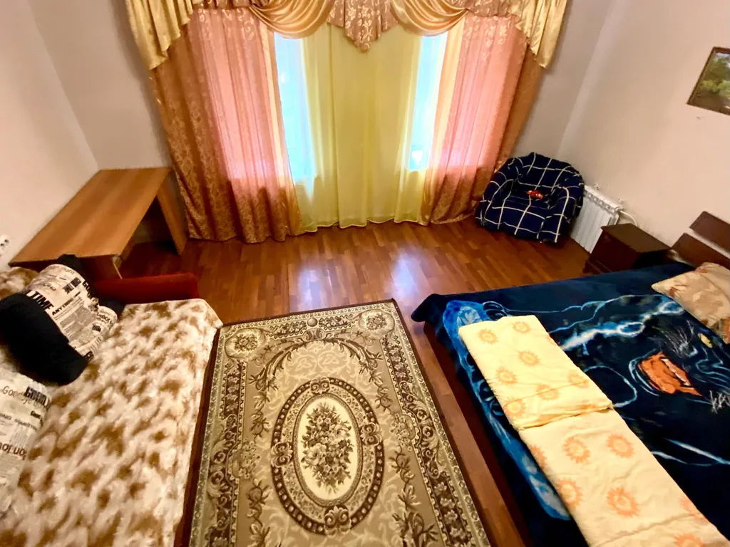 Коттедж Коттедж с сауной и бассейном — Коммунар