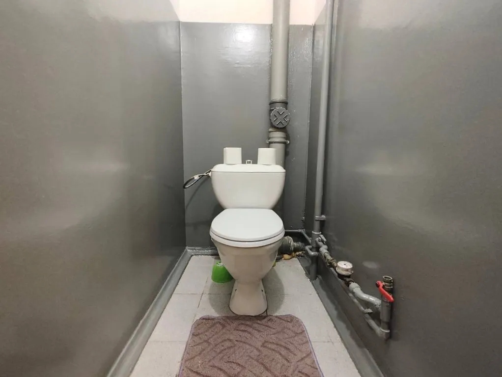 Просторная квартира в оживленном районе