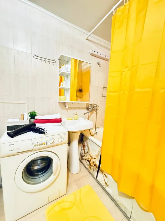 Просторная квартира рядом с метро