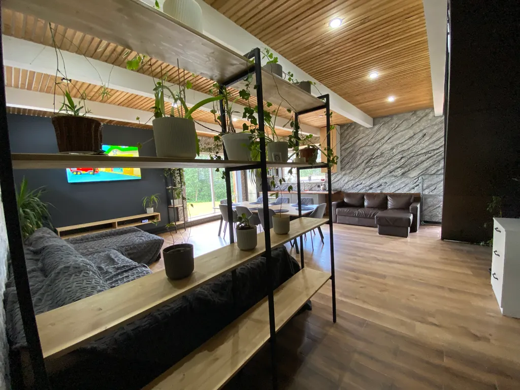 4-комнатный Дом