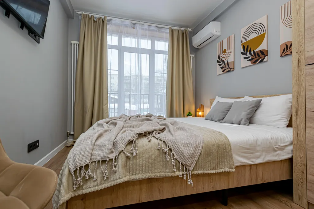 Уютная студия у цирка