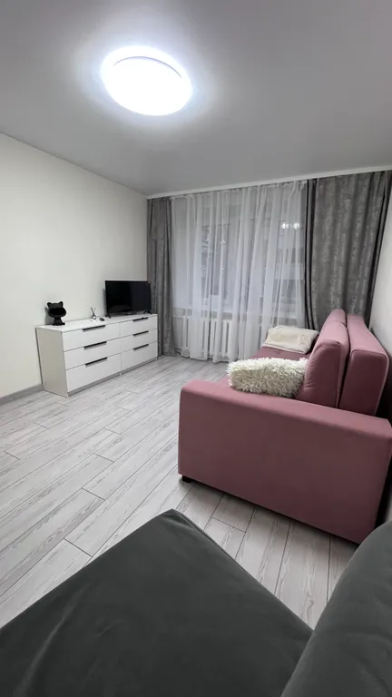 Уютная 2-х комнатная квартира с новым ремонтом в центральной части!