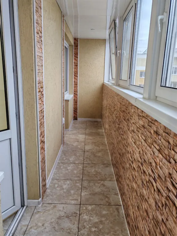 Видовая 1-комнатная квартира с дизайнерским ремонтом