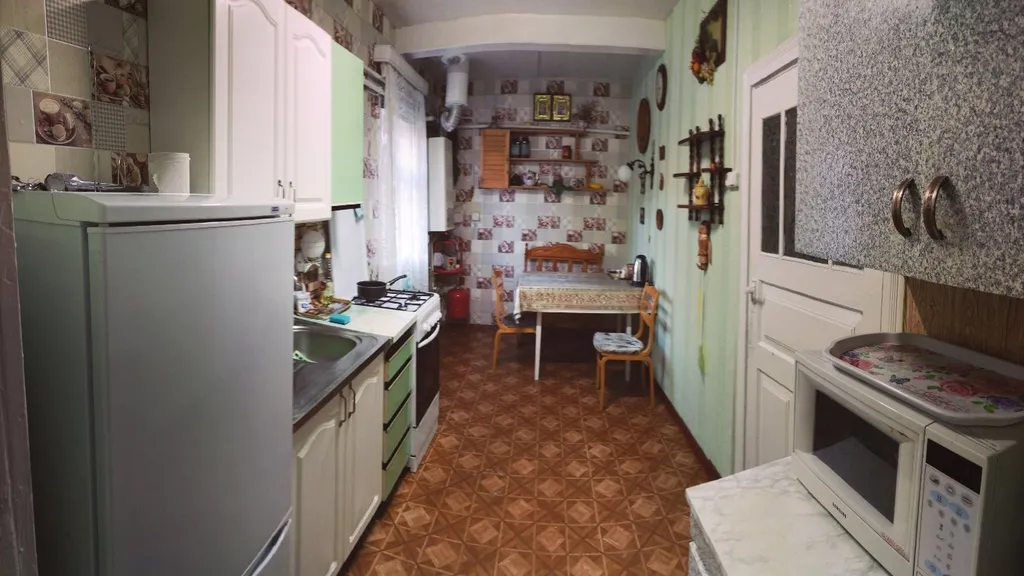 Дом с видом на лес недалеко от озера