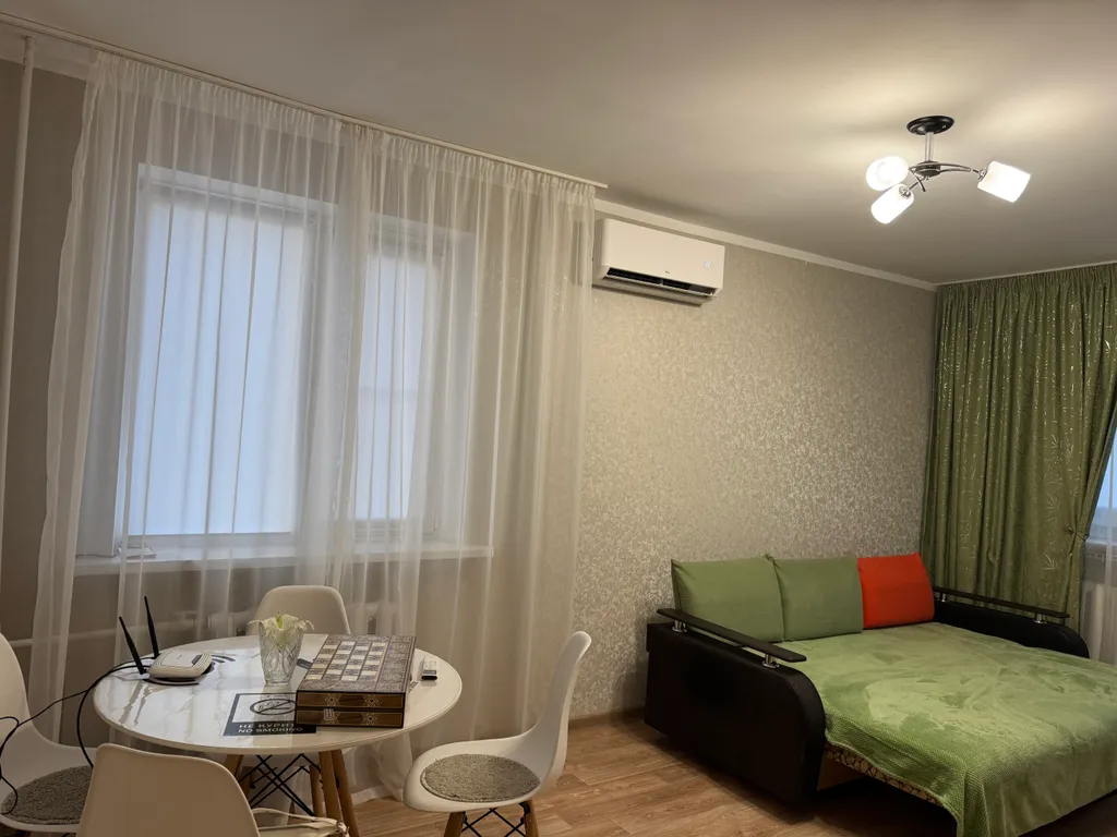 Квартира на 1 береговой линии в центре города