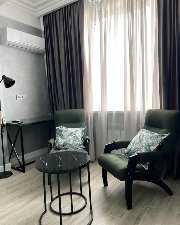 Роскошный апартамент напротив парка