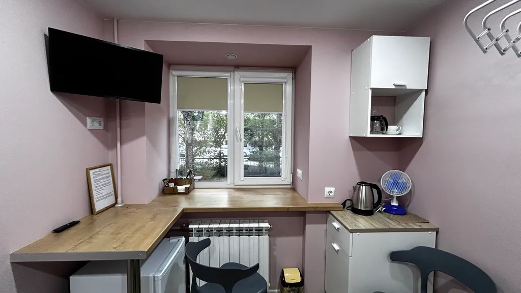 Рядом с метро Заельцовская