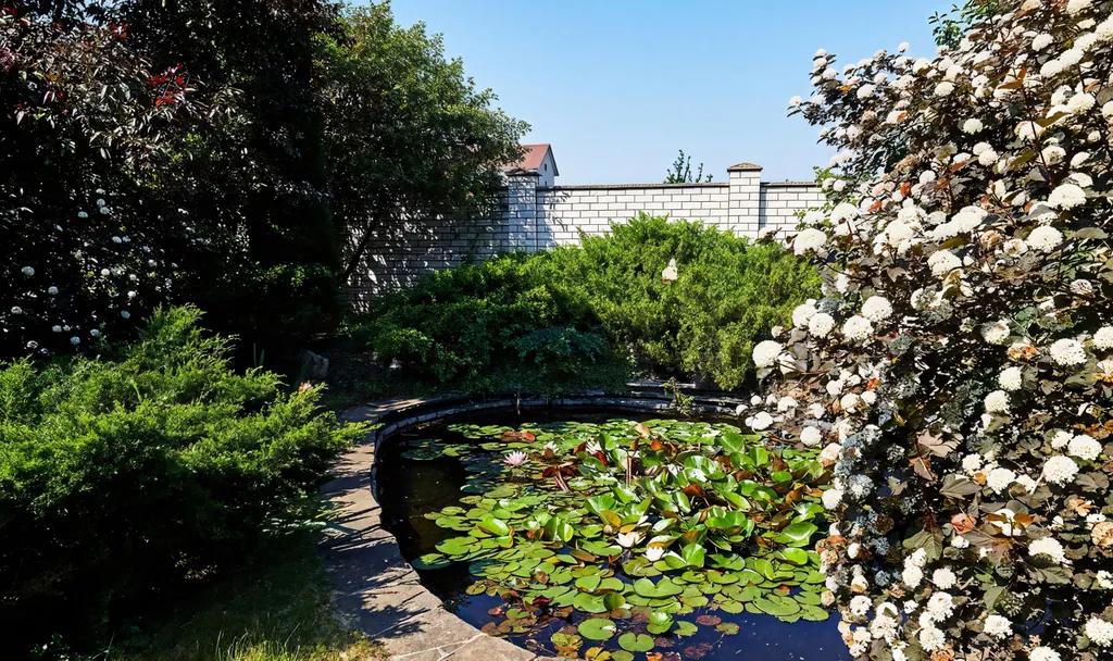 Комфортабельный коттедж в центральном районе