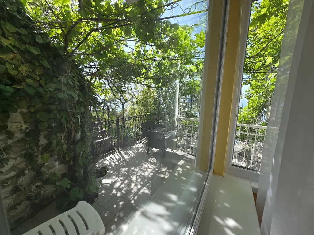 Апартаменты с террасой в эллинге Селена