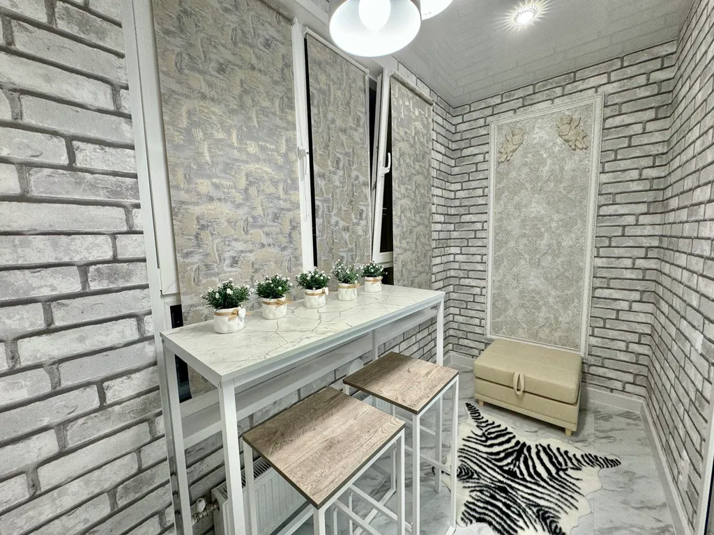 Апартаменты в античном стиле, гармония прошлого и настоящего