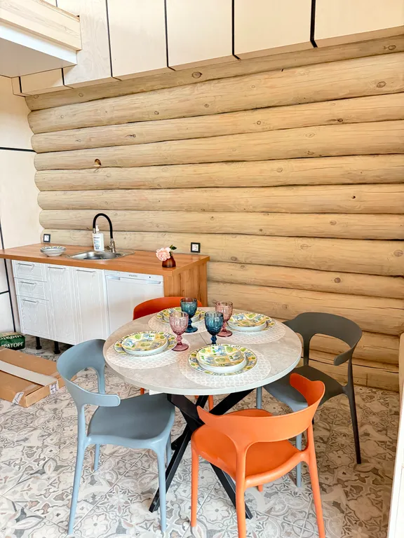 Дом в яблоневом саду