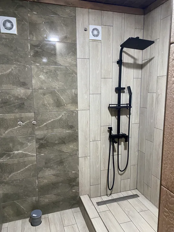 Коттедж с баней