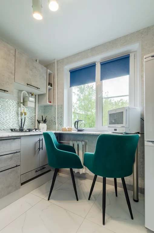 5 минут на машине / 25 пешком до кремля и центра города