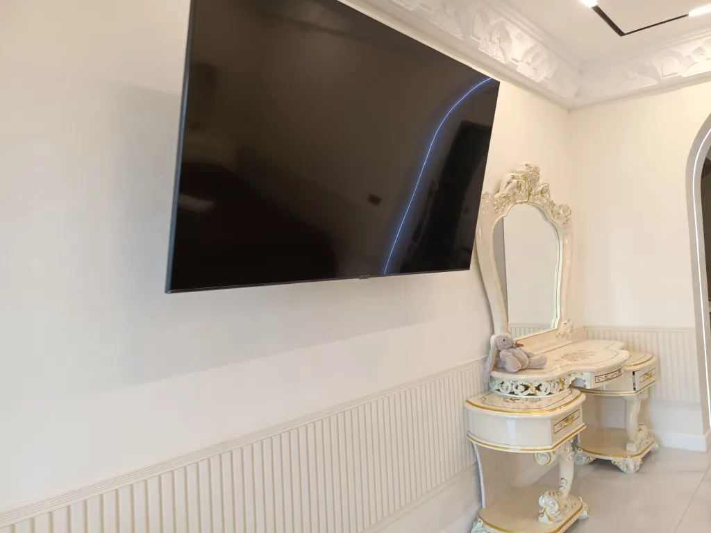 Квартира Квартира Шикарный апартамент с видом на море и бассейн — Севастополь