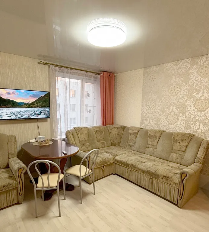 Светлая евро-двушка в Кошелeв парке. Для семьи или для работы.