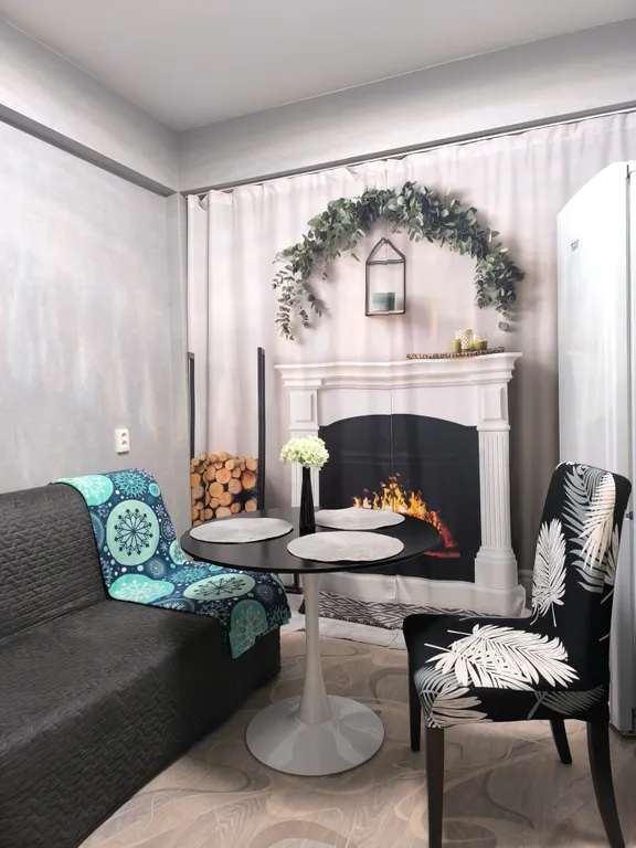 Квартира с балконом и видом на горы