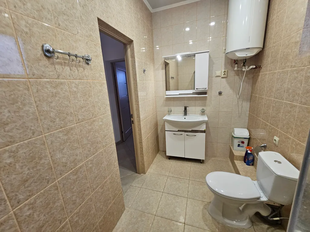 Коттедж Дом в 5 минутах от моря — Новоотрадное