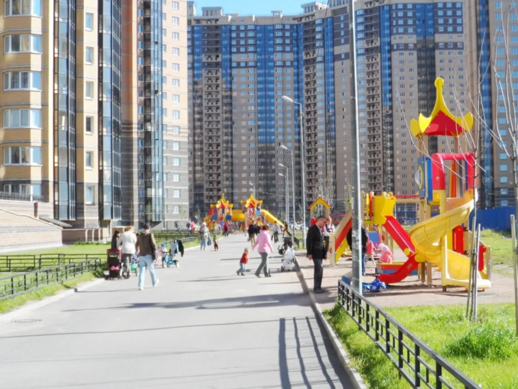 Светлая квартирка с видом на город 8 минут от м. Пареас