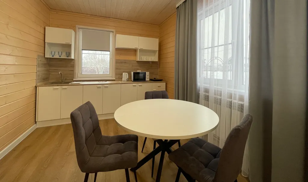 Квартира Студия на берегу озера рядом с сосновым бором — аренда посуточно в Ростов Великий