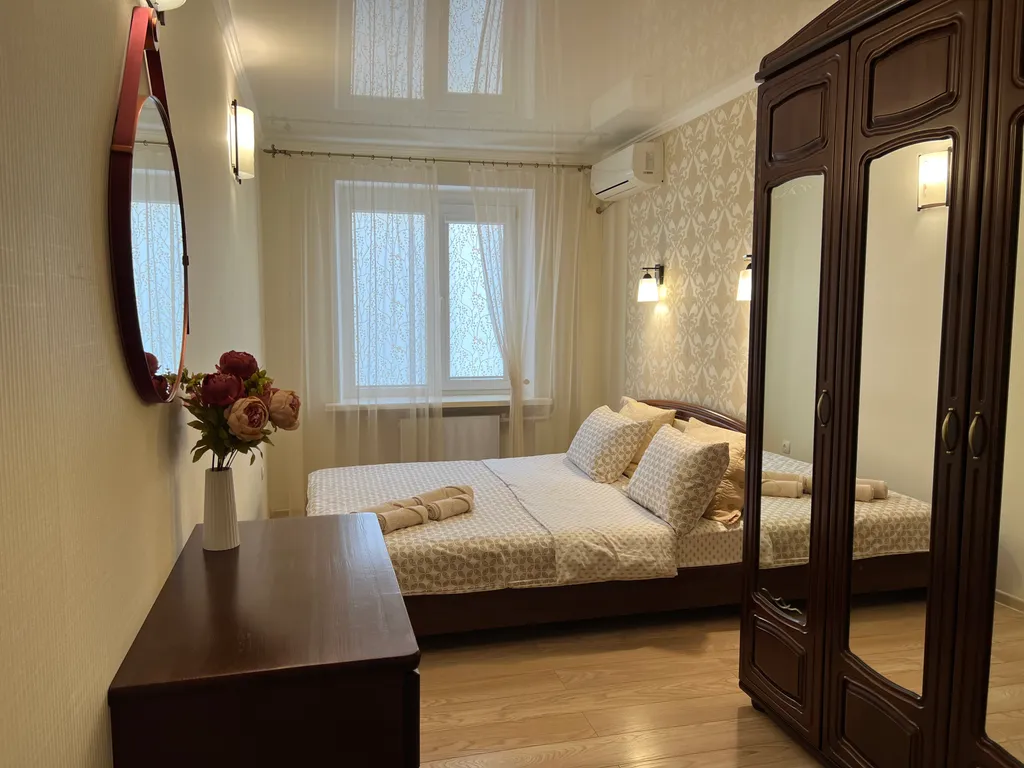 Квартира Квартира Двухкомнатная семейная в 5 минут от моря — Геленджик