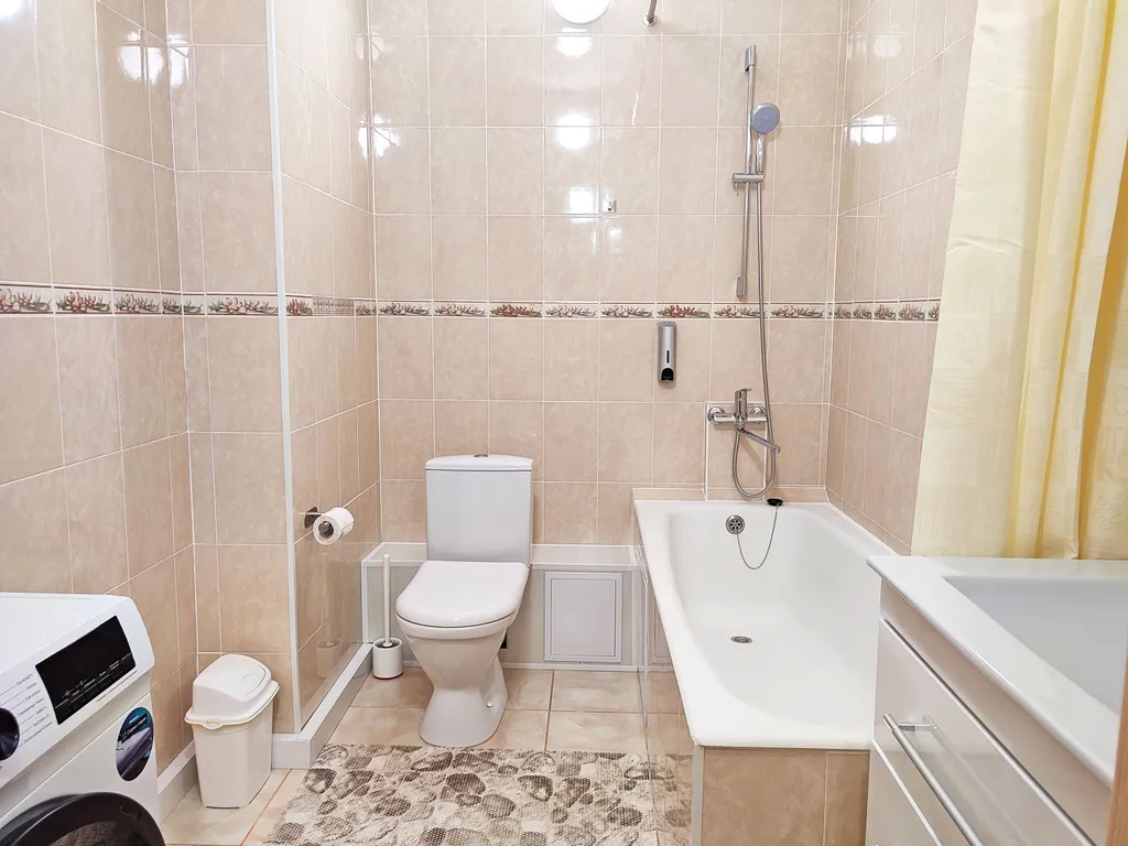 Комфортная квартира на набережной