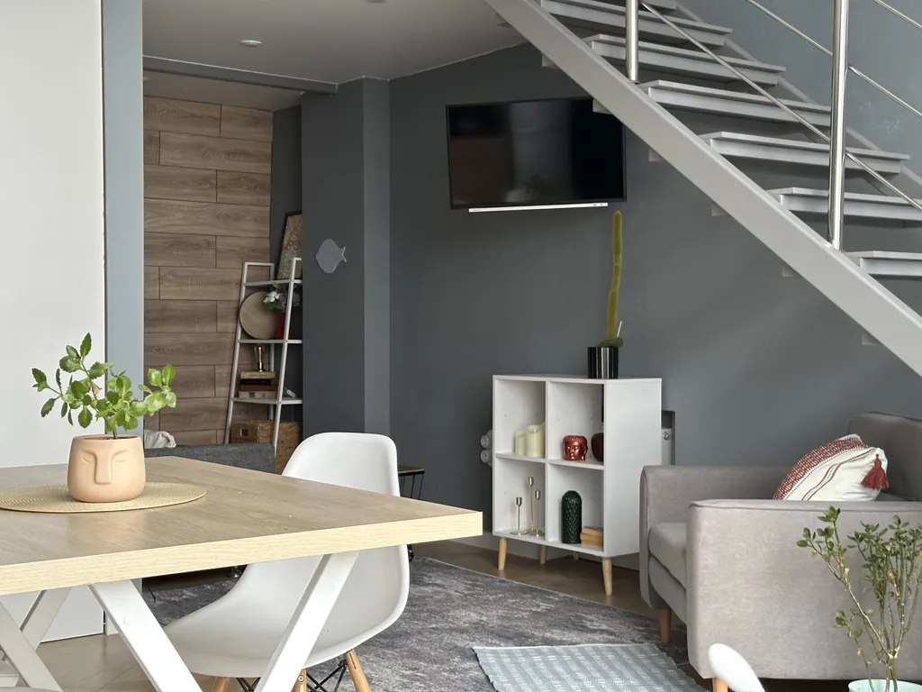 Студия-лофт в Гармонии