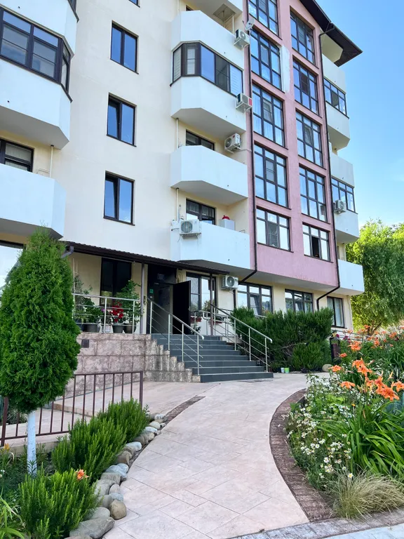 Квартира в Лазаревской